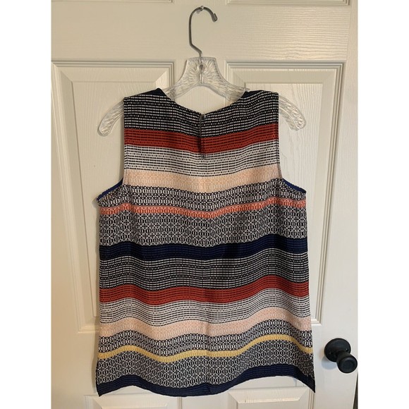 Vince Camuto Geometric Pattern Sleeveless Tunic Blouse Size Medium - Picture 7 of 13